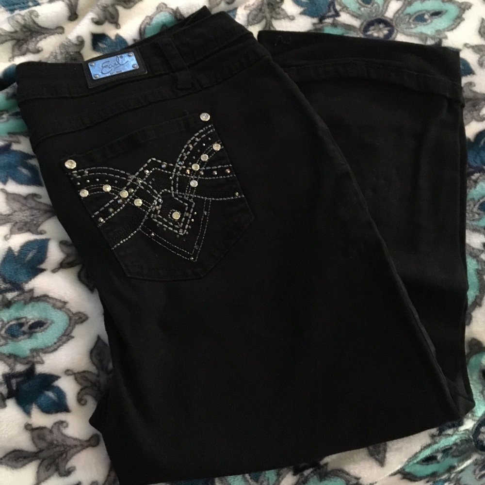 Black Jean Capris